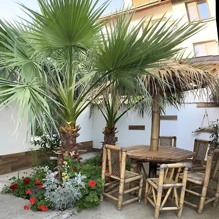 оазис сарай - Guest house Tsarevo