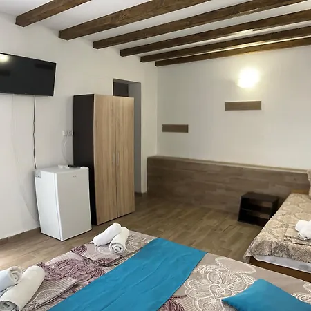 Guest house оазис сарай - *